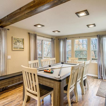 Updated Cobbly Nob Resort Home With Hot Tub! Gatlinburg Exteriör bild