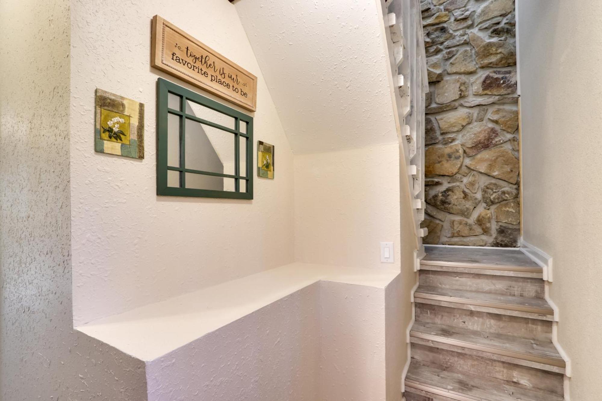 Updated Cobbly Nob Resort Home With Hot Tub! Gatlinburg Exteriör bild
