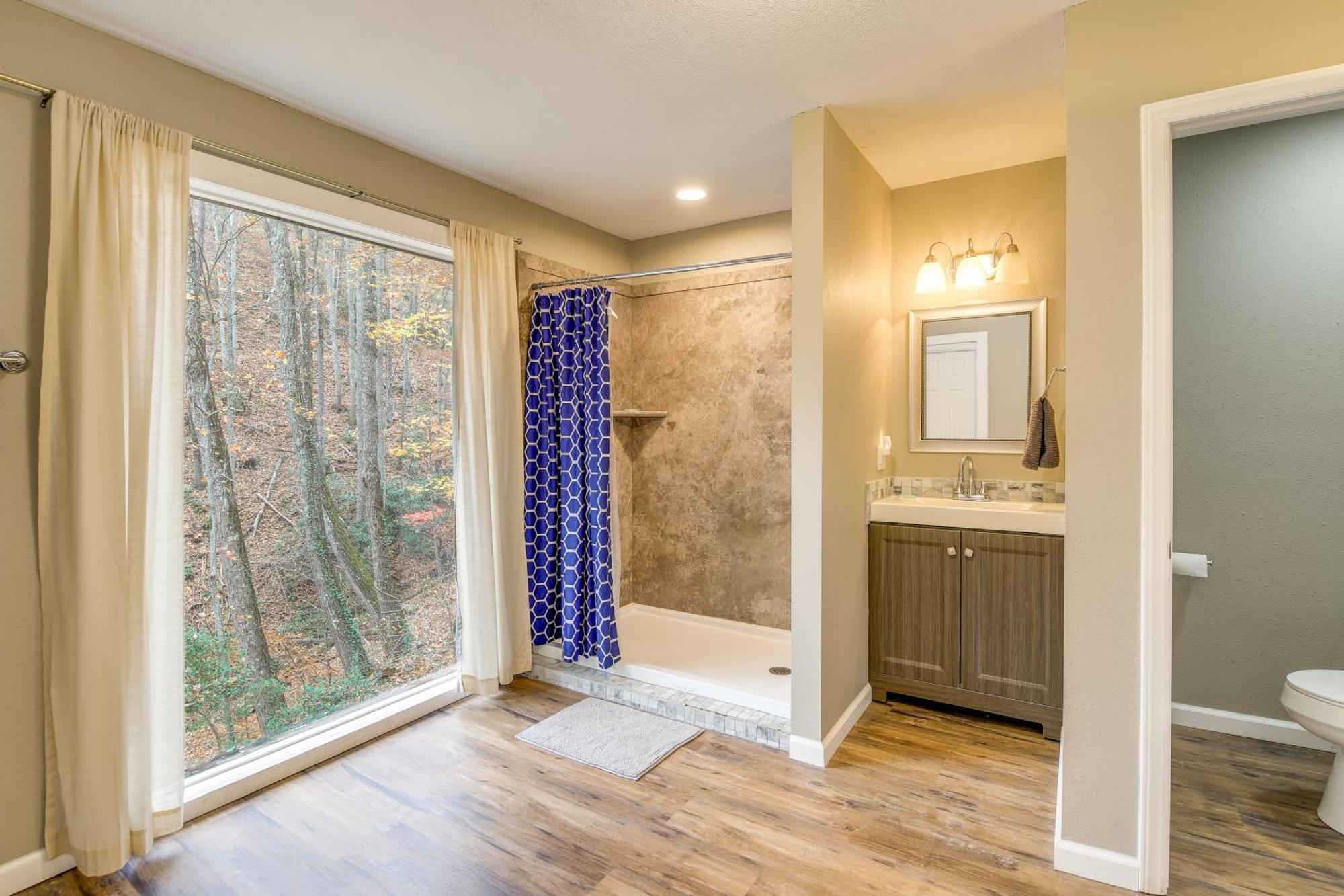 Updated Cobbly Nob Resort Home With Hot Tub! Gatlinburg Exteriör bild